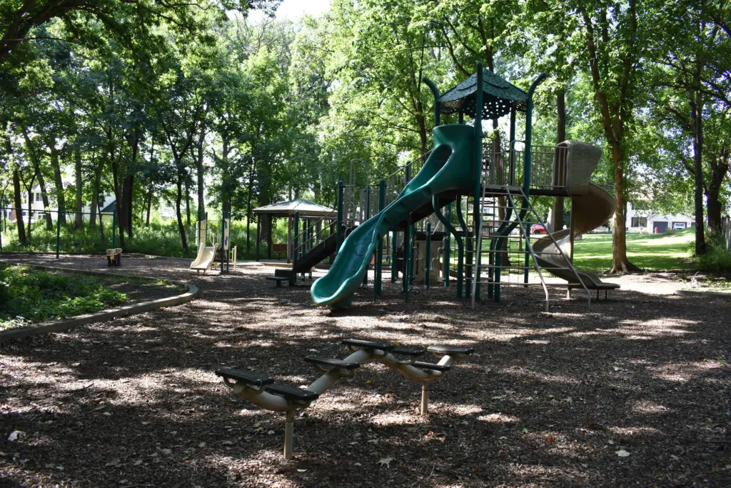 Tall Oaks Park